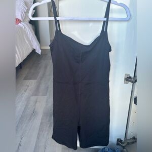Aritzia Bodysuit! Barely worn, black